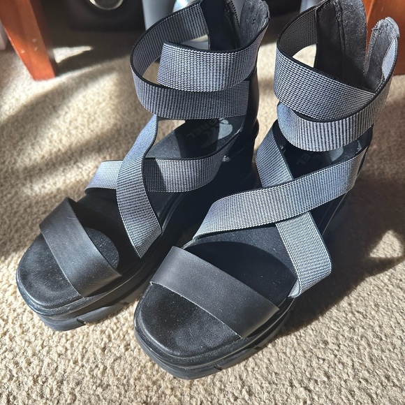 Sorel Women’s Joanie III Sport Strap Wedge Sandal - Picture 2 of 5